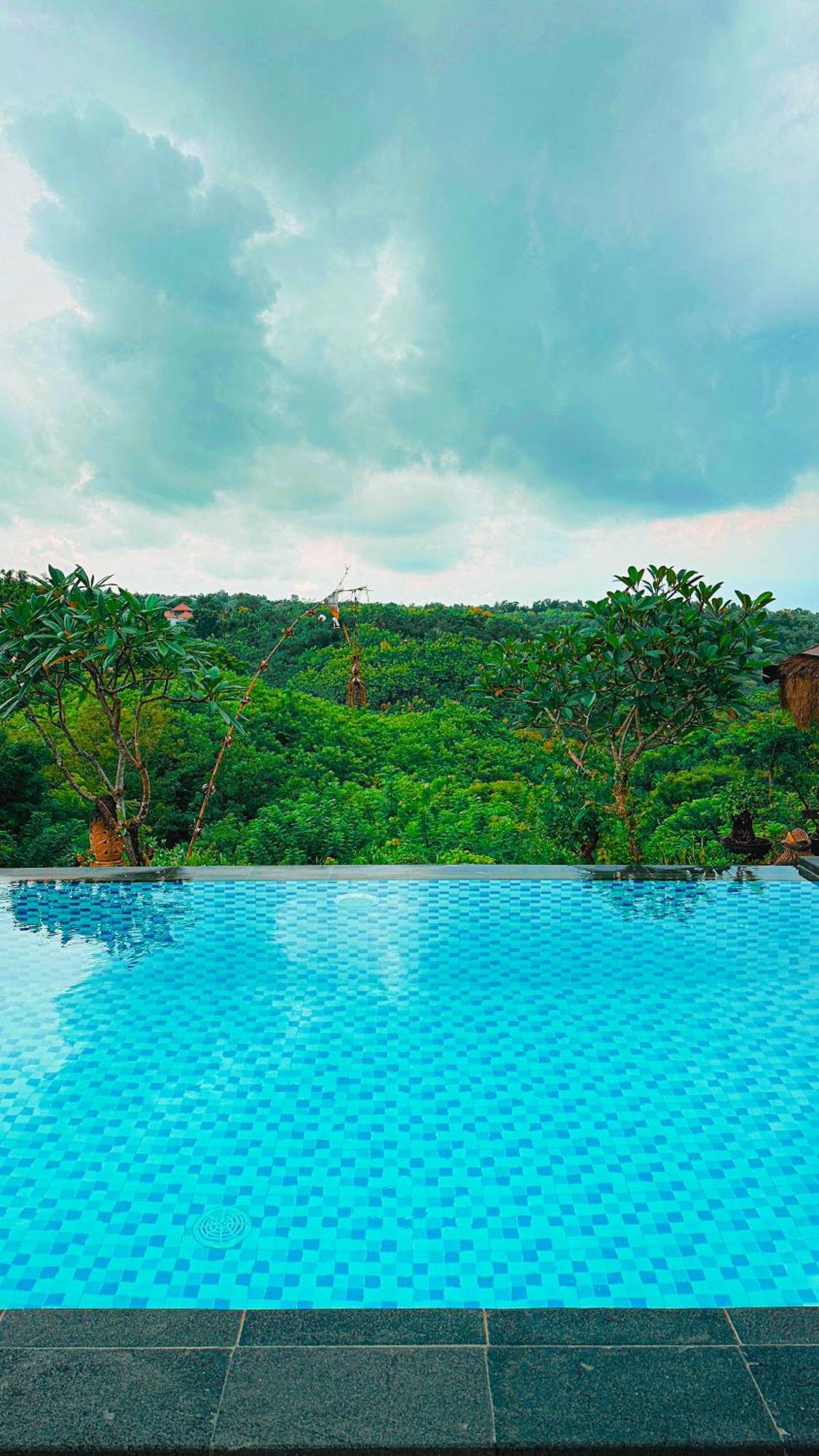Hotel Penida Hills Batununggul Exterior foto